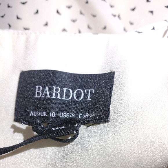 NWT Bardot Flowy Maxi Dress in Ivory and Black - Picture 7 of 8
